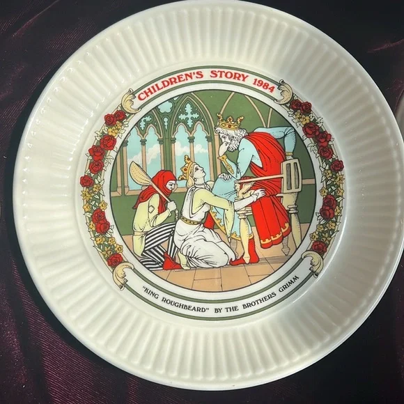 9 Vintage Porcelain Brothers Grimm Fairytails Plates
